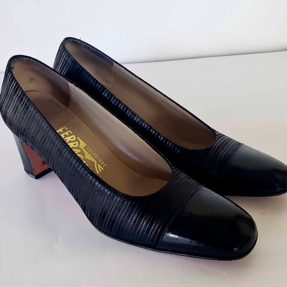 Salvatore Ferragamo Shoes - Salvatore Ferragamo BLK Illusion Stripe Fabric Patent Leather Captoe Pumps 7.5B